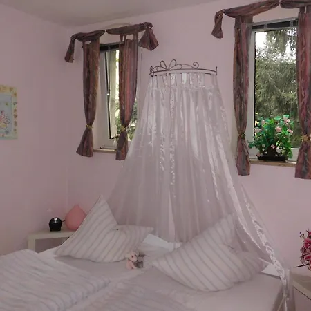 2 Norit Schlosser Comfortable * Heidenau (Saxony)